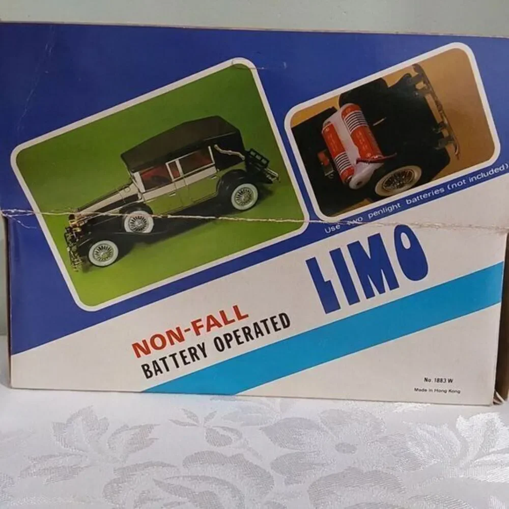 1930s LINCOLN LIMO CAR NON FALL BATTERY TOY‎ ALWAYS STORED IN BOXED